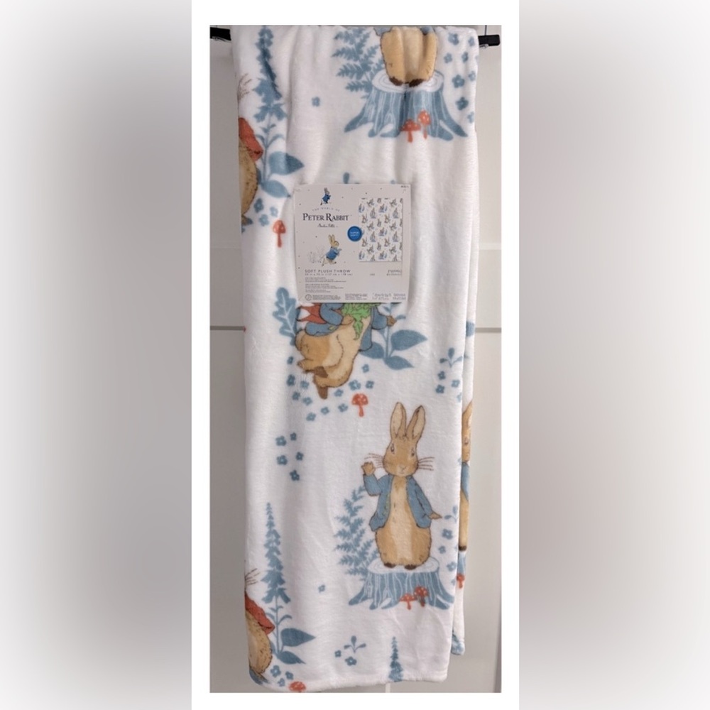 Peter Rabbit Easter Blanket🐰